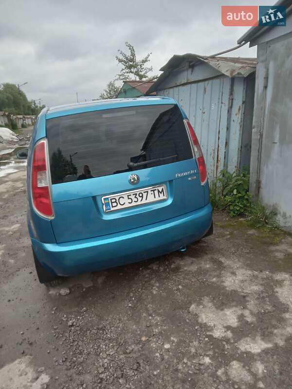 Мікровен Skoda Roomster 2008 в Львові