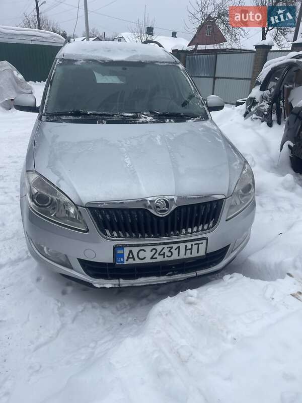 Skoda Roomster 2014