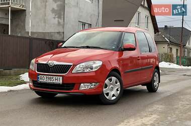 Мікровен Skoda Roomster 2011 в Сваляві