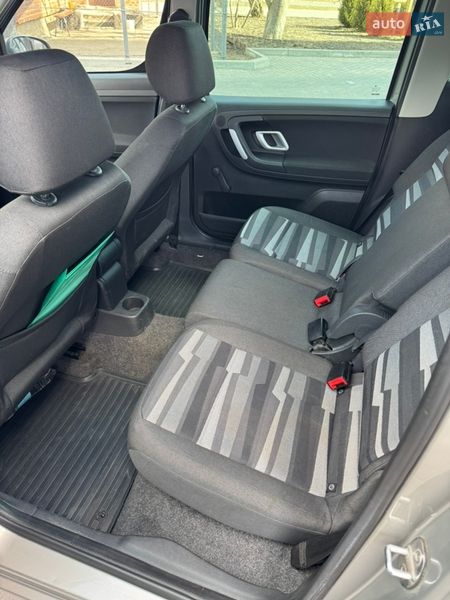 Микровэн Skoda Roomster 2006 в Полтаве