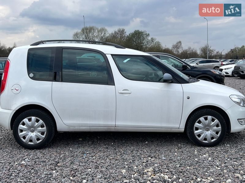 Микровэн Skoda Roomster 2013 в Львове