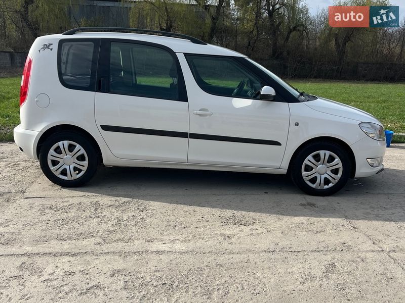 Микровэн Skoda Roomster 2011 в Каменец-Подольском