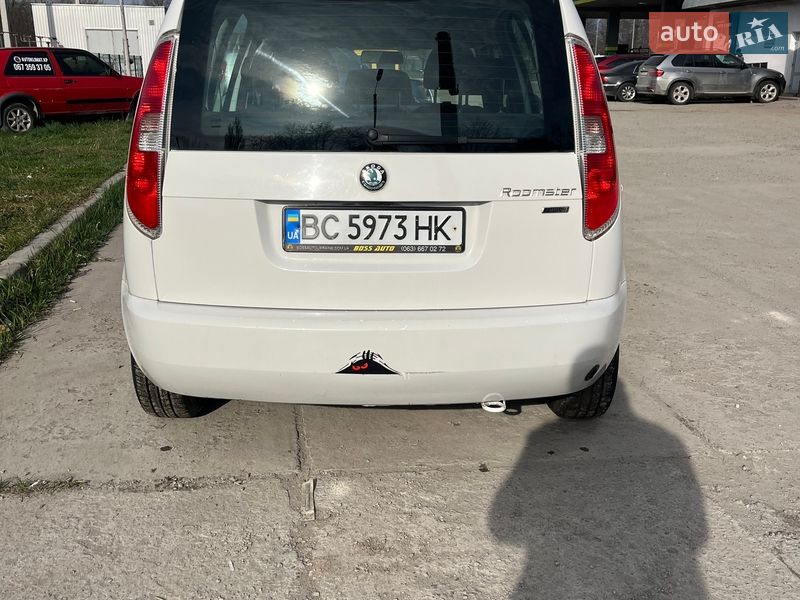 Микровэн Skoda Roomster 2011 в Каменец-Подольском
