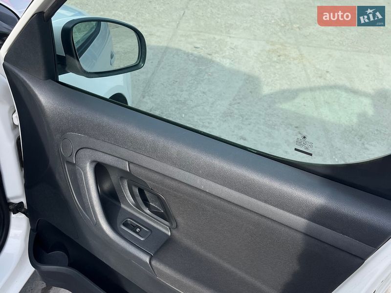 Микровэн Skoda Roomster 2011 в Каменец-Подольском