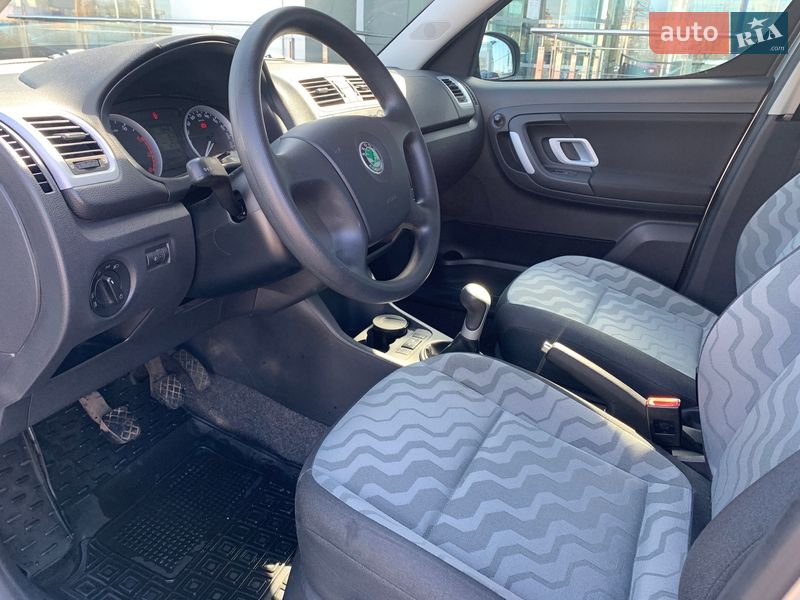 Микровэн Skoda Roomster 2008 в Киеве