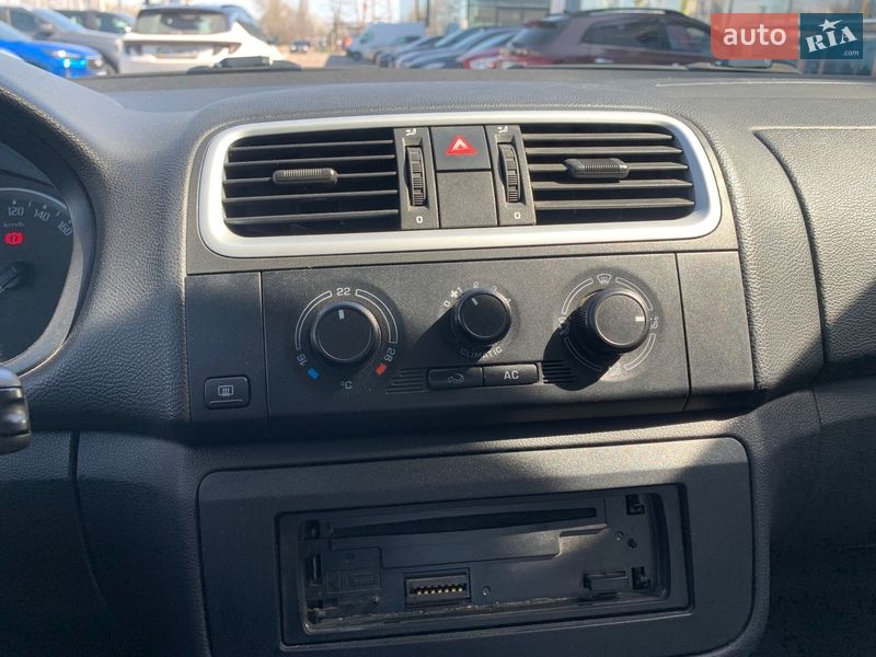 Микровэн Skoda Roomster 2008 в Киеве