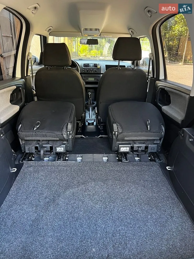 2014 Skoda Roomster - мініатюра 21