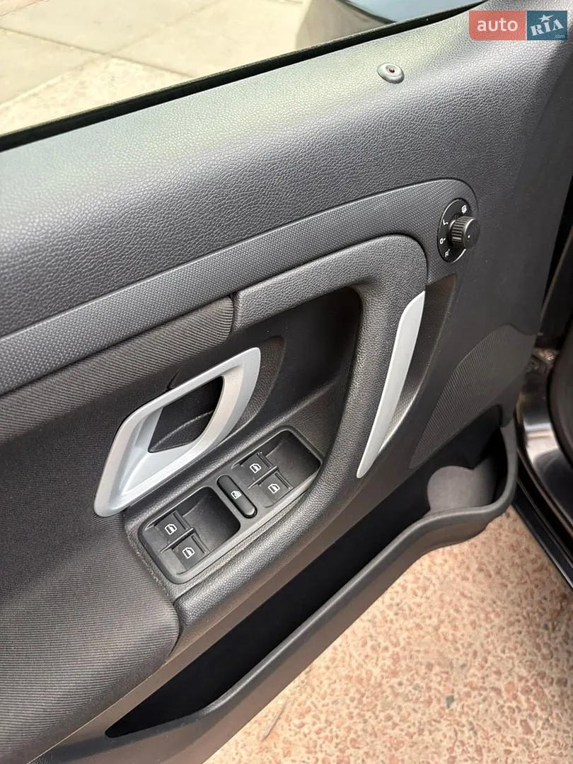 2010 Skoda Roomster - мініатюра 16