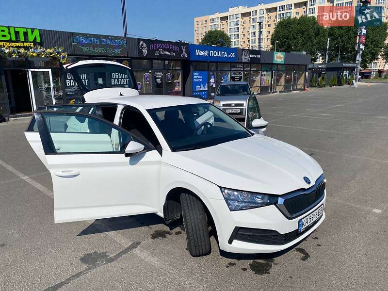 Хетчбек Skoda Scala 2021 в Києві