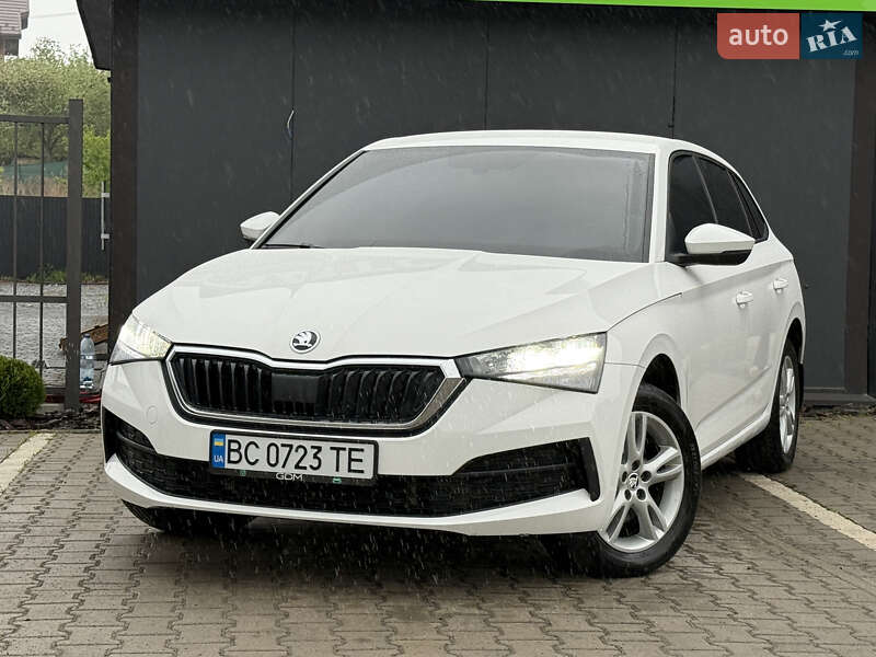 Хэтчбек Skoda Scala 2022 в 