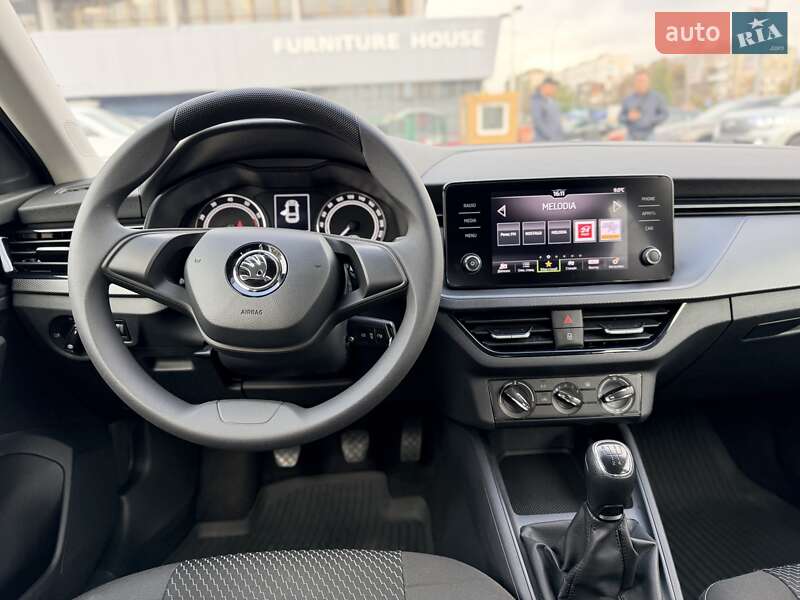 Хэтчбек Skoda Scala 2024 в Киеве фото 18 Хэтчбек Skoda Scala 2024 в Киеве