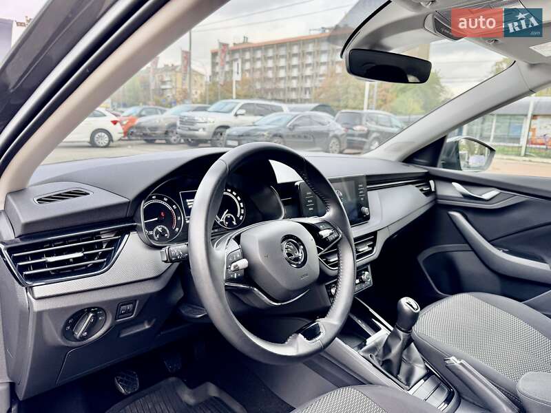 Хэтчбек Skoda Scala 2023 в Киеве