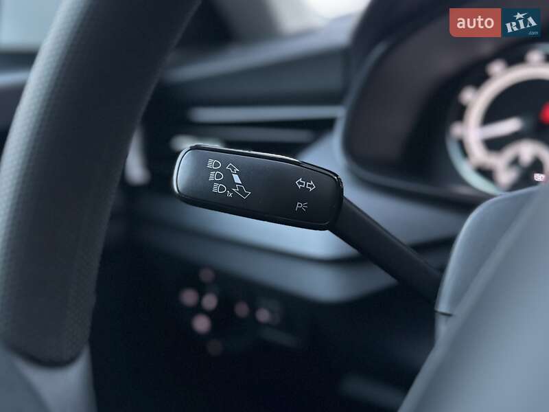 Хэтчбек Skoda Scala 2023 в Киеве