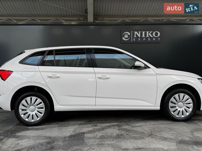 Хетчбек Skoda Scala 2021 в Києві
