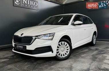 Хетчбек Skoda Scala 2021 в Києві