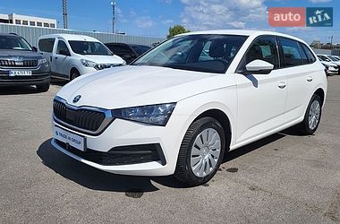 Хетчбек Skoda Scala 2021 в Києві