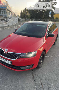 Хетчбек Skoda Spaceback 2014 в Запоріжжі