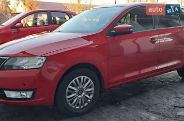 Хэтчбек Skoda Spaceback 2015 в 