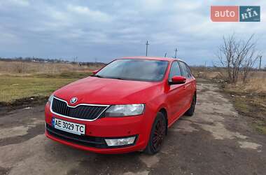 Хэтчбек Skoda Spaceback 2016 в 