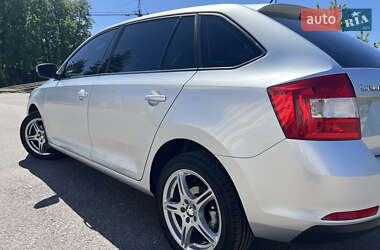 Хэтчбек Skoda Spaceback 2017 в 