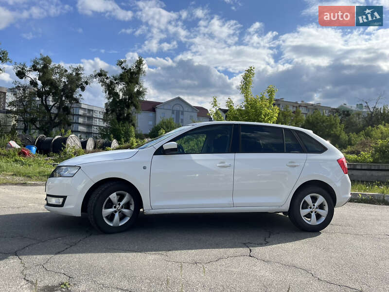 Хэтчбек Skoda Spaceback 2014 в Киеве фото 3 Хэтчбек Skoda Spaceback 2014 в Киеве