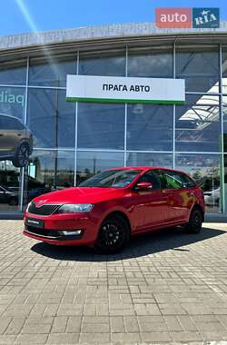 Хэтчбек Skoda Spaceback 2018 в Киеве