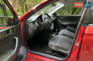 Хэтчбек Skoda Spaceback 2014 в 