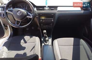 Хэтчбек Skoda Spaceback 2015 в 