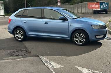 Хэтчбек Skoda Spaceback 2015 в 