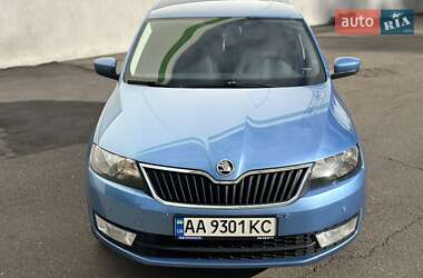 Хэтчбек Skoda Spaceback 2015 в 