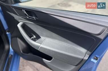 Хэтчбек Skoda Spaceback 2015 в 