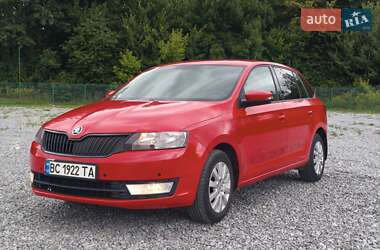 Хэтчбек Skoda Spaceback 2015 в Львове
