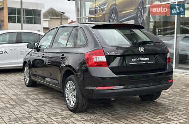 Хэтчбек Skoda Spaceback 2017 в 