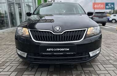 Хэтчбек Skoda Spaceback 2017 в 