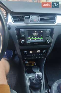 Хэтчбек Skoda Spaceback 2016 в 