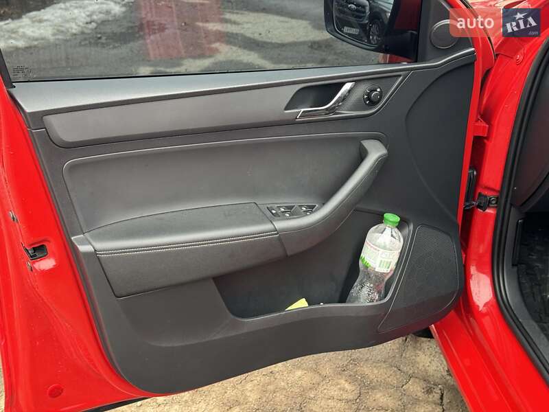 Хетчбек Skoda Spaceback 2016 в Вінниці