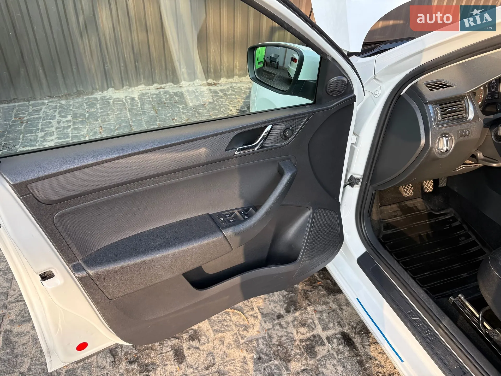 2014 Skoda Rapid - мініатюра 10