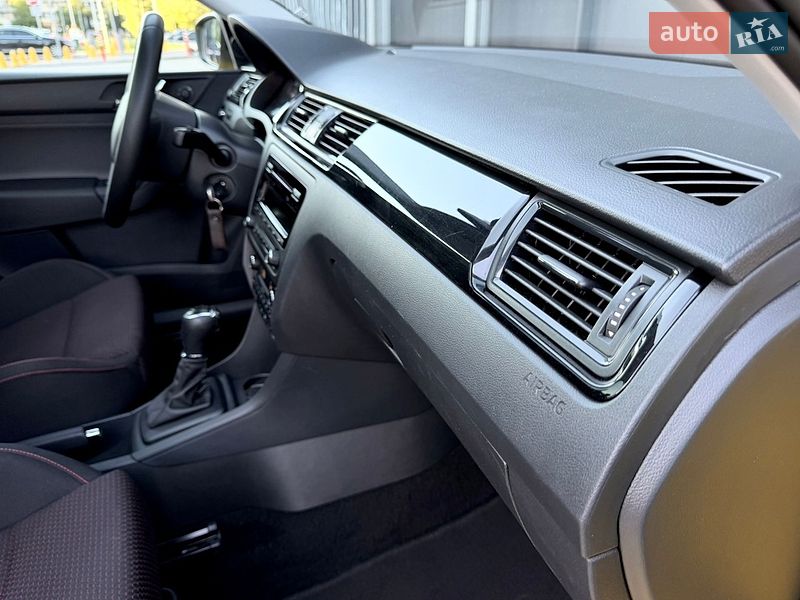 Хетчбек Skoda Spaceback 2015 в Києві