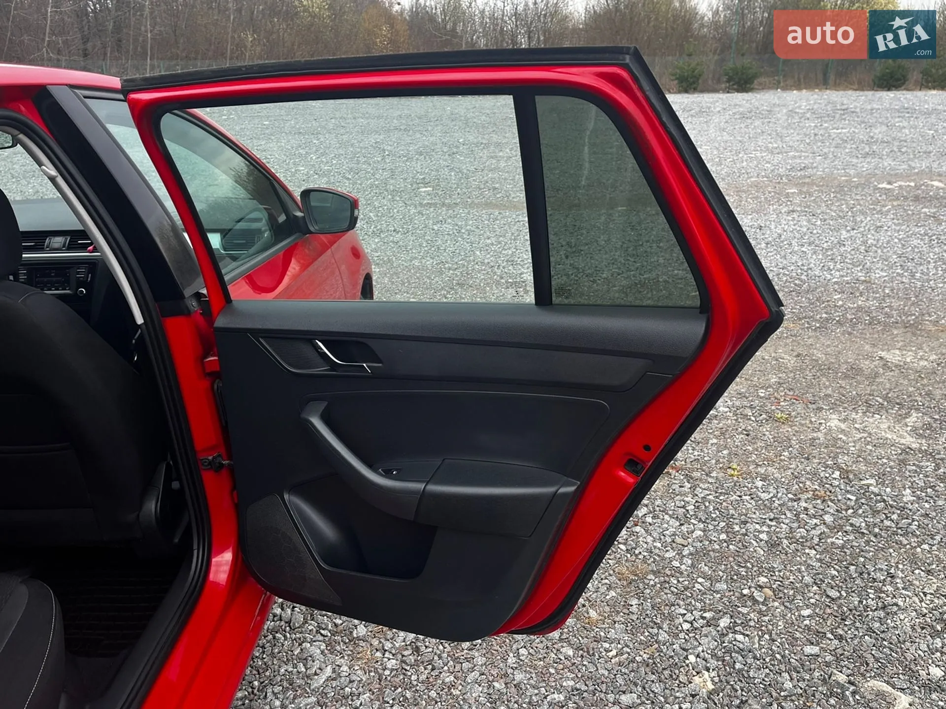 2015 Skoda Rapid - мініатюра 12