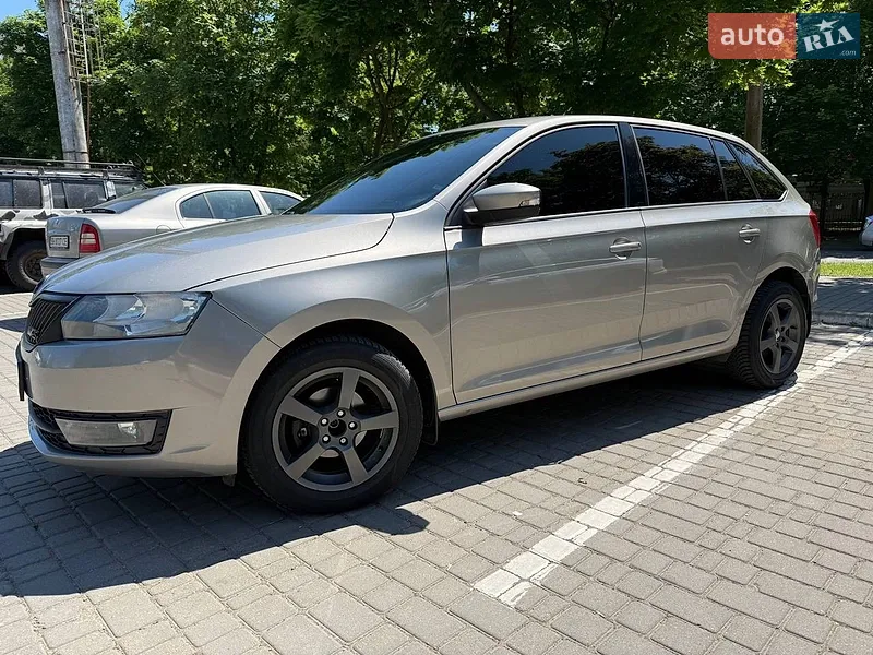 Skoda Spaceback 2015