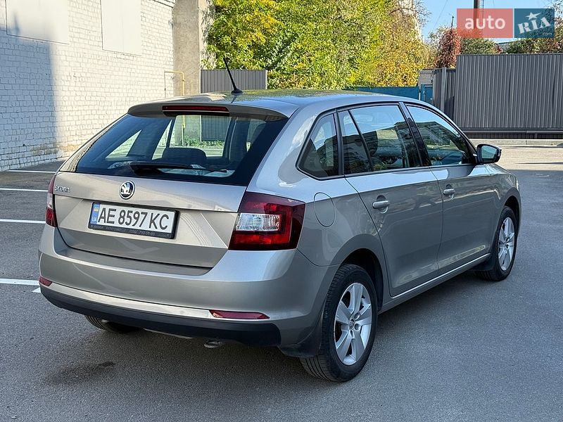 Хэтчбек Skoda Spaceback 2018 в Днепре