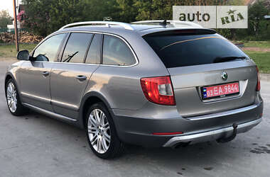 Універсал Skoda Superb Scout 2012 в Вараші