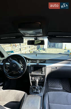 Універсал Skoda Superb Scout 2015 в 
