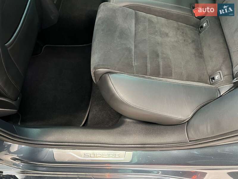 Универсал Skoda Superb Scout 2020 в Хусте