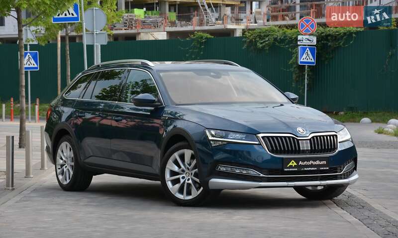 Skoda Superb Scout 2022