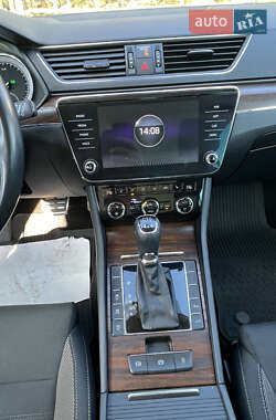 Универсал Skoda Superb Scout 2020 в 