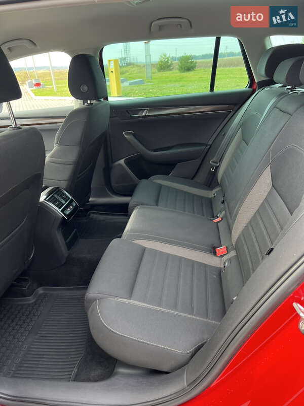 Універсал Skoda Superb Scout 2020 в Луцьку фото 25 Універсал Skoda Superb Scout 2020 в Луцьку