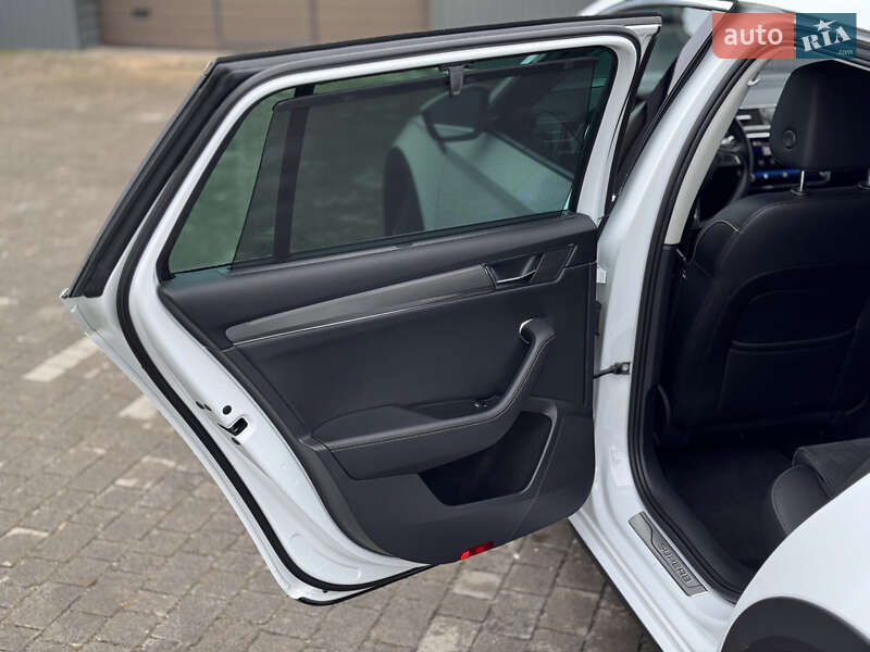 Универсал Skoda Superb Scout 2020 в Ровно