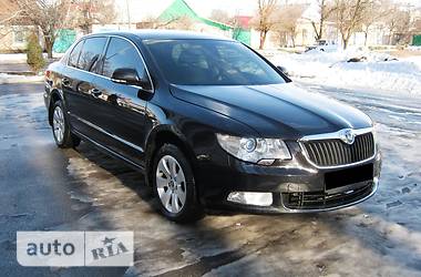 Седан Skoda Superb 2010 в 