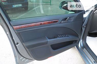 Седан Skoda Superb 2012 в 